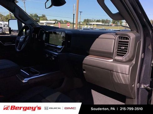 New 2026 GMC Sierra 3500 SLT w/ SLT Premium Package image 32