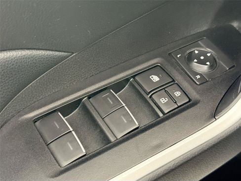 Certified 2025 Toyota RAV4 XLE AWD/4WD image 26