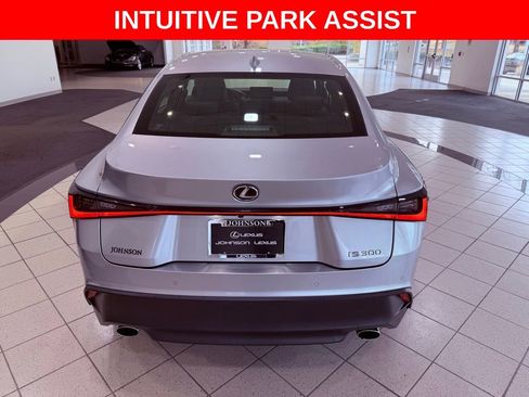 Used 2023 Lexus IS 300 w/ Comfort Package image 6