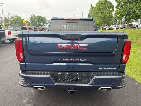 Used 2022 GMC Sierra 1500 Denali w/ Technology Package image 7