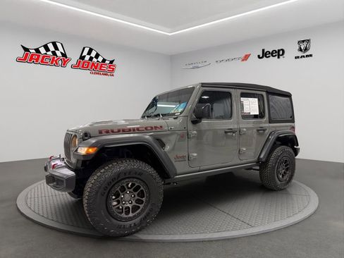 Used 2022 Jeep Wrangler Unlimited Rubicon w/ Xtreme Recon 35" Tire Package image 2