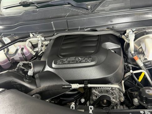 Used 2026 RAM 2500 Big Horn AWD/4WD image 32