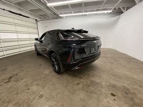 Used 2024 Cadillac Lyriq Sport w/ Nappa Leather Package image 4