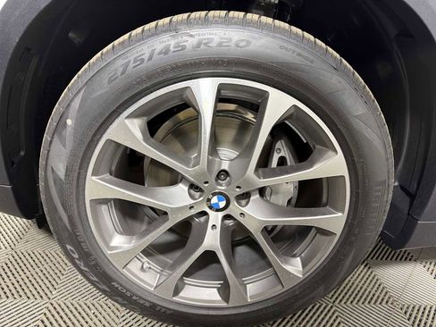 New 2026 BMW X5 xDrive40i w/ Premium Package AWD/4WD image 10