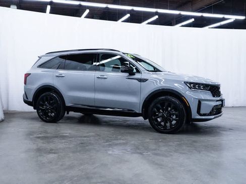 Used 2022 Kia Sorento SX AWD/4WD image 1