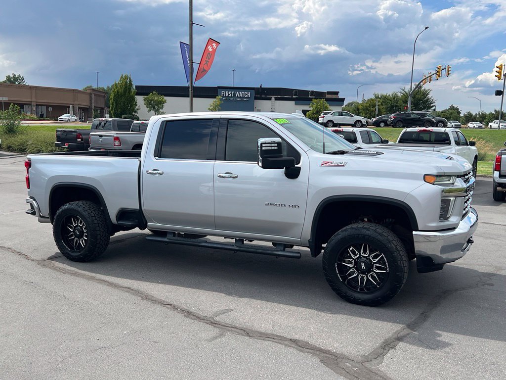 Used 2021 Chevrolet Silverado 2500 LTZ w/ Z71 Off-Road Package AWD/4WD image 6
