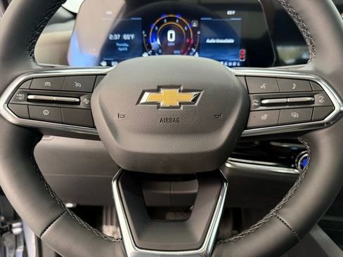 New 2026 Chevrolet Equinox LT w/ Convenience Package II AWD/4WD image 42