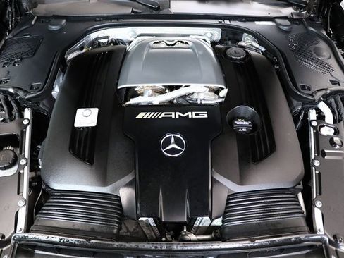 Used 2022 Mercedes-Benz SL 55 AMG 4MATIC image 34