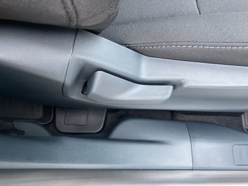 New 2025 Ford Maverick XL w/ Equipment Group 101A image 47