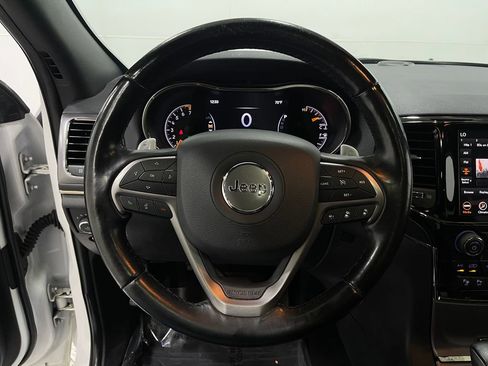 Used 2020 Jeep Grand Cherokee Limited X image 23