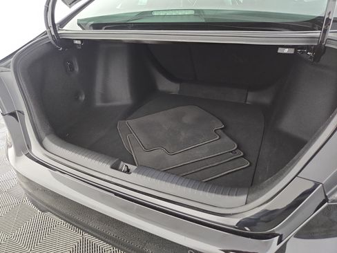 Used 2023 Honda Accord EX-L image 30