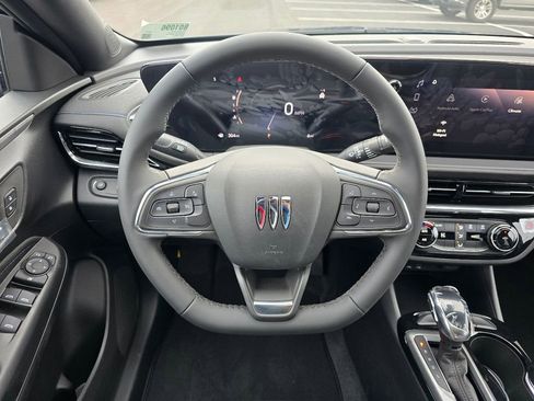 New 2026 Buick Envista Sport Touring image 28