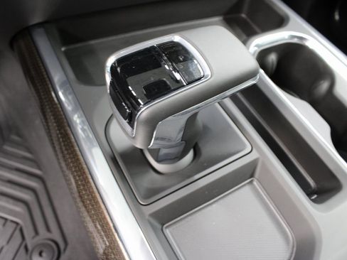 Used 2025 Chevrolet Silverado 1500 RST image 56