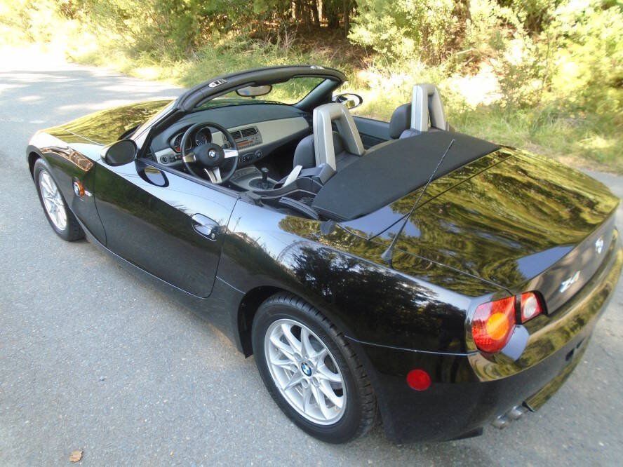 Used 2003 BMW Z4 2.5i RWD image 7