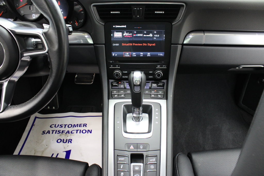Used 2018 Porsche 911 Carrera S RWD image 28