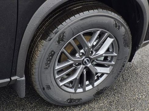 New 2026 Nissan Rogue S image 5