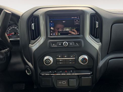 Used 2024 GMC Sierra 1500 Pro w/ Graphite Edition AWD/4WD image 14