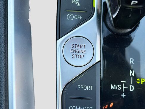 Used 2020 BMW Z4 M40i w/ Executive Package RWD image 34