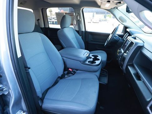 Used 2020 RAM 1500 Tradesman w/ Tradesman SXT Package RWD image 27