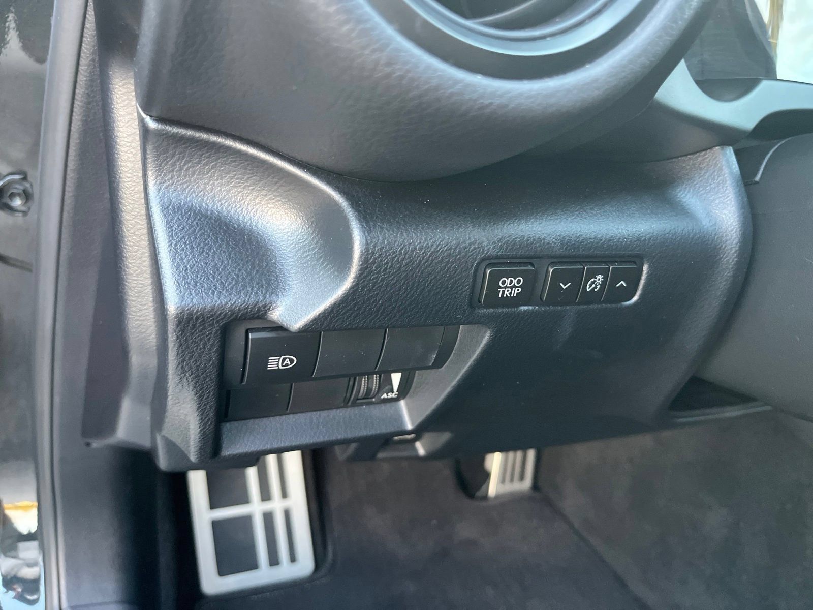 Used 2024 Lexus IS 300 F Sport w/ Accessory Package RWD image 12