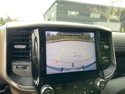 Used 2022 RAM 1500 Laramie image 89