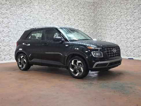 New 2026 Hyundai Venue SEL image 1