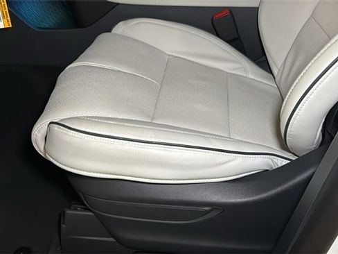 New 2026 Lincoln Aviator Black Label w/ Black Label Special Edition image 22