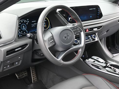 Used 2023 Hyundai Sonata SEL Plus FWD image 12