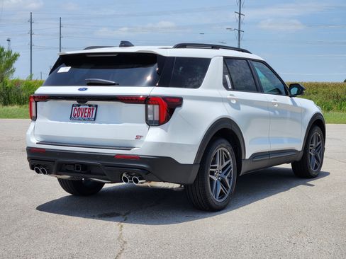 New 2026 Ford Explorer ST w/ Sun And Sound Package AWD/4WD image 4