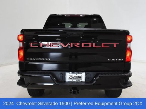 Used 2024 Chevrolet Silverado 1500 Custom Trail Boss AWD/4WD image 5