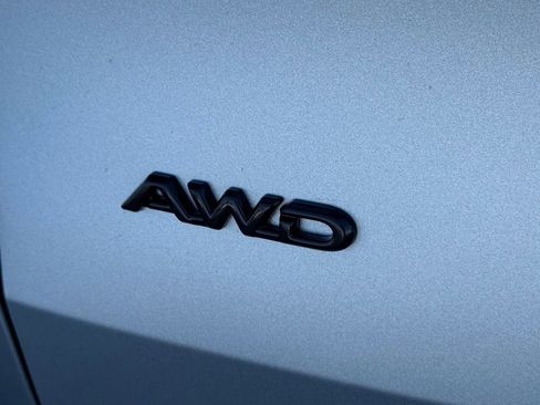 Used 2024 Toyota Grand Highlander Limited image 12