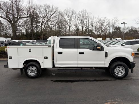 Used 2020 Ford F250 XL w/ Power Equipment Group image 6