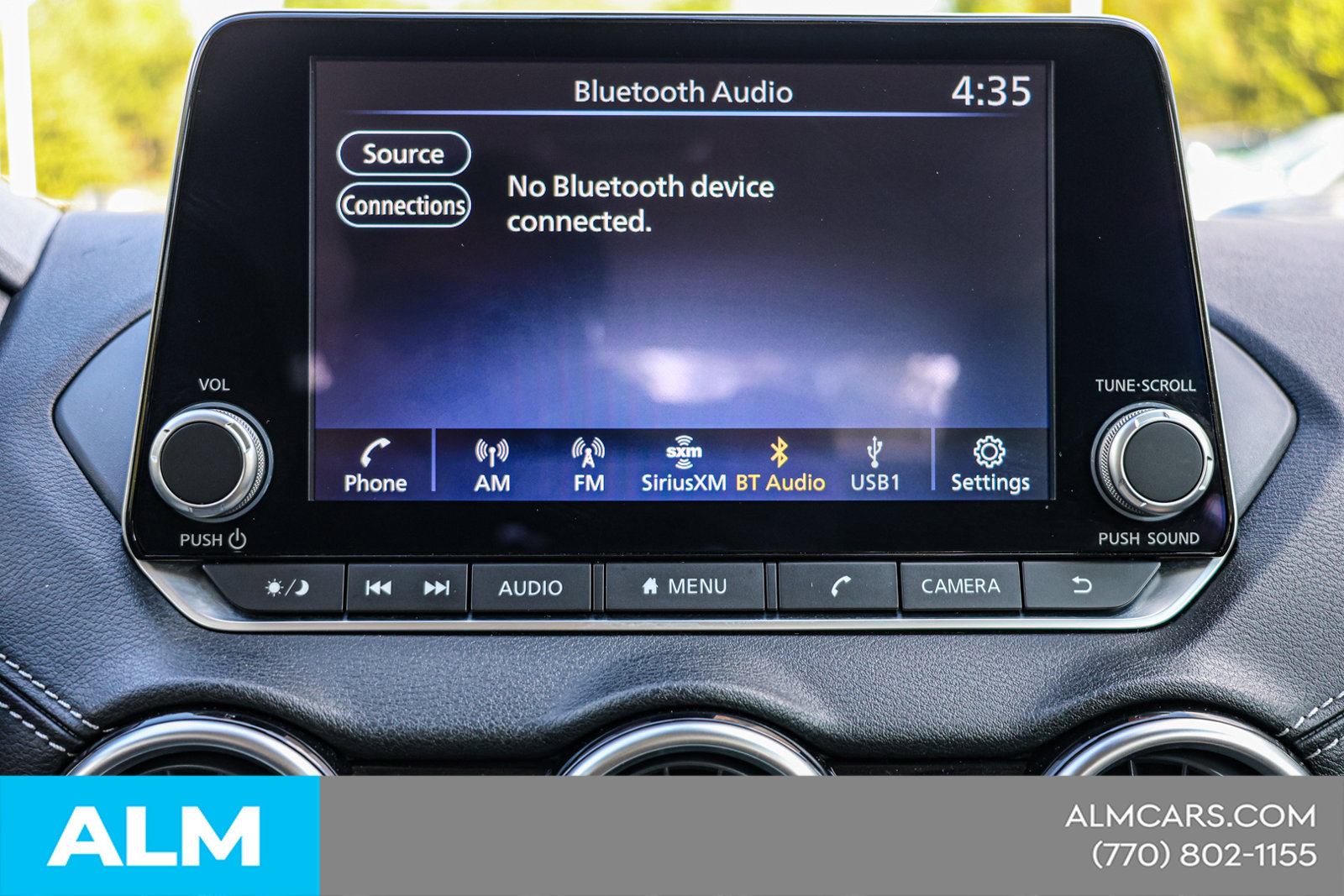 Used 2024 Nissan Sentra SV FWD image 29
