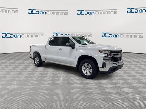 Used 2020 Chevrolet Silverado 1500 LT image 2