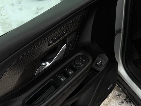 Used 2018 GMC Terrain SLT w/ Preferred Package image 14