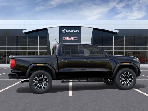 New 2026 GMC Canyon AT4 w/ Technology Plus Package AWD/4WD image 5
