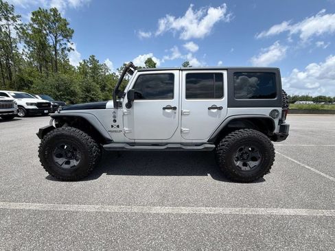 Used 2008 Jeep Wrangler Unlimited X AWD/4WD image 6