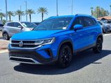 Certified 2022 Volkswagen Taos SEL w/ Panoramic Sunroof Package image 3