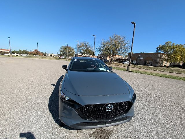 Used 2026 MAZDA MAZDA3 Carbon AWD/4WD image 15