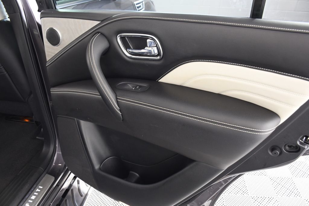 Used 2019 INFINITI QX80 Limited AWD/4WD image 21