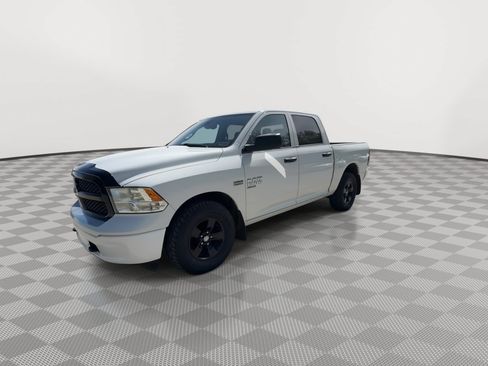 Used 2023 RAM 1500 Classic SLT w/ Protection Group AWD/4WD image 4