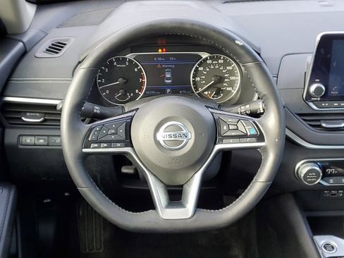 Certified 2019 Nissan Altima 2.5 SV image 26
