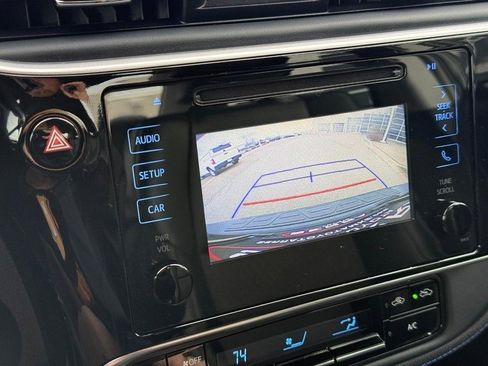 Used 2017 Toyota Corolla SE w/ Carpet Mat Package (TMS) image 24