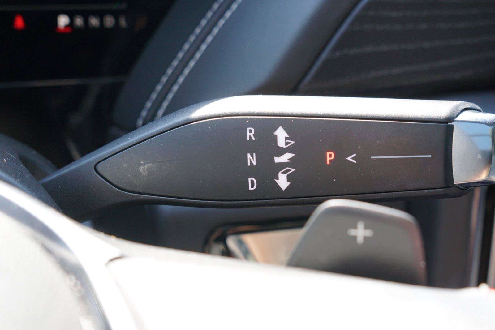 Used 2025 GMC Yukon AT4 Ultimate AWD/4WD image 14