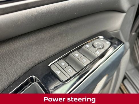 New 2025 Nissan Pathfinder SL image 14