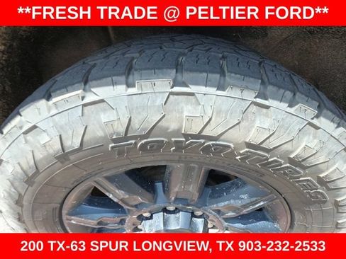 Used 2024 GMC Sierra 2500 AT4 w/ AT4 Premium Plus Package AWD/4WD image 5
