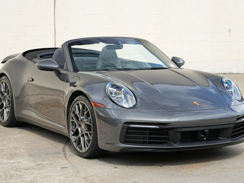 Used 2024 Porsche 911 Carrera w/ Premium Package RWD image 48