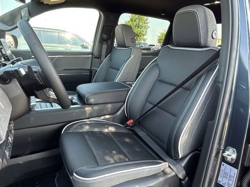 New 2026 GMC Sierra EV Elevation image 18