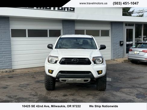 Used 2015 Toyota Tacoma 4x4 Double Cab image 2