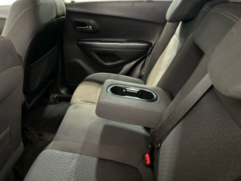 Used 2019 Chevrolet Trax LS w/ Tint and Cruise Package image 5